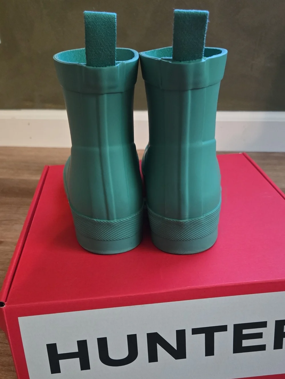 Hunter Big Kids Play Boot Rain Boots Green UK 2 US Size 4